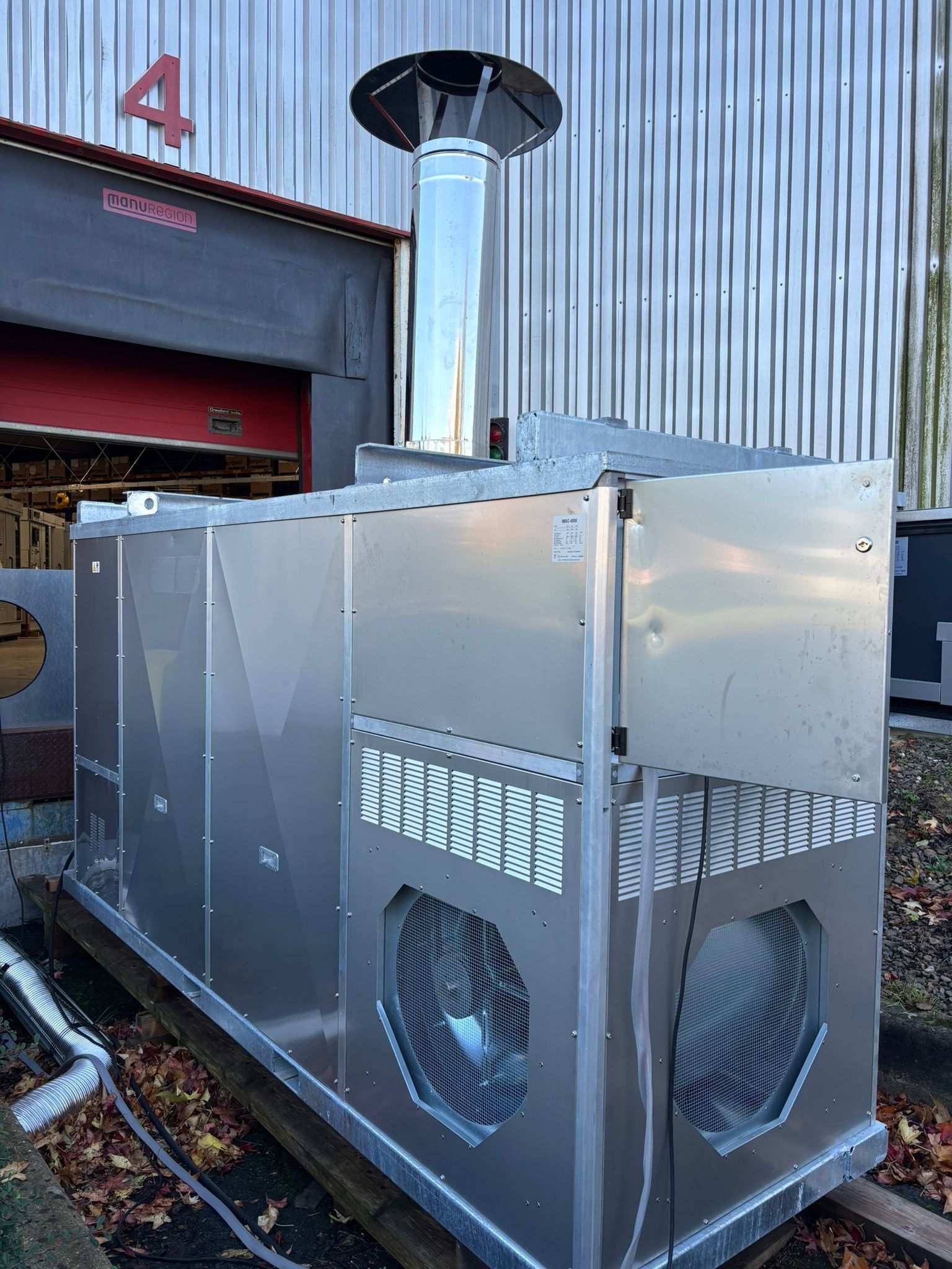 Photo du générateur d'air chaud mis en place chez un client